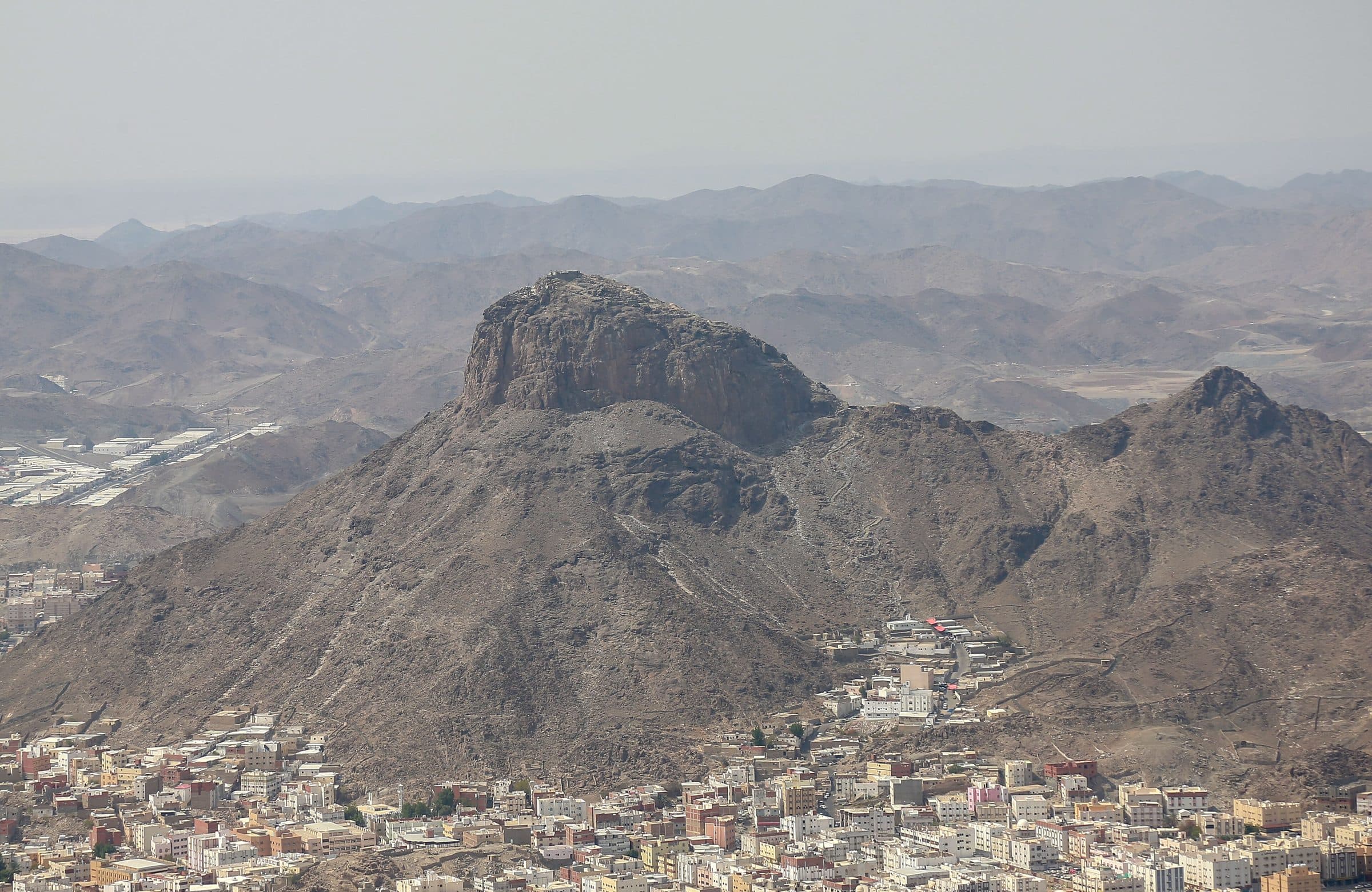 Nur Dağı (Hira Mağarası)