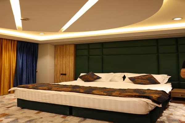 Kerbela Plaza Otel — Kerbela