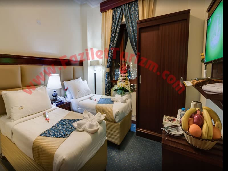 Merkeziye Otel, Zehra Grubu vb. oteller — Medine
